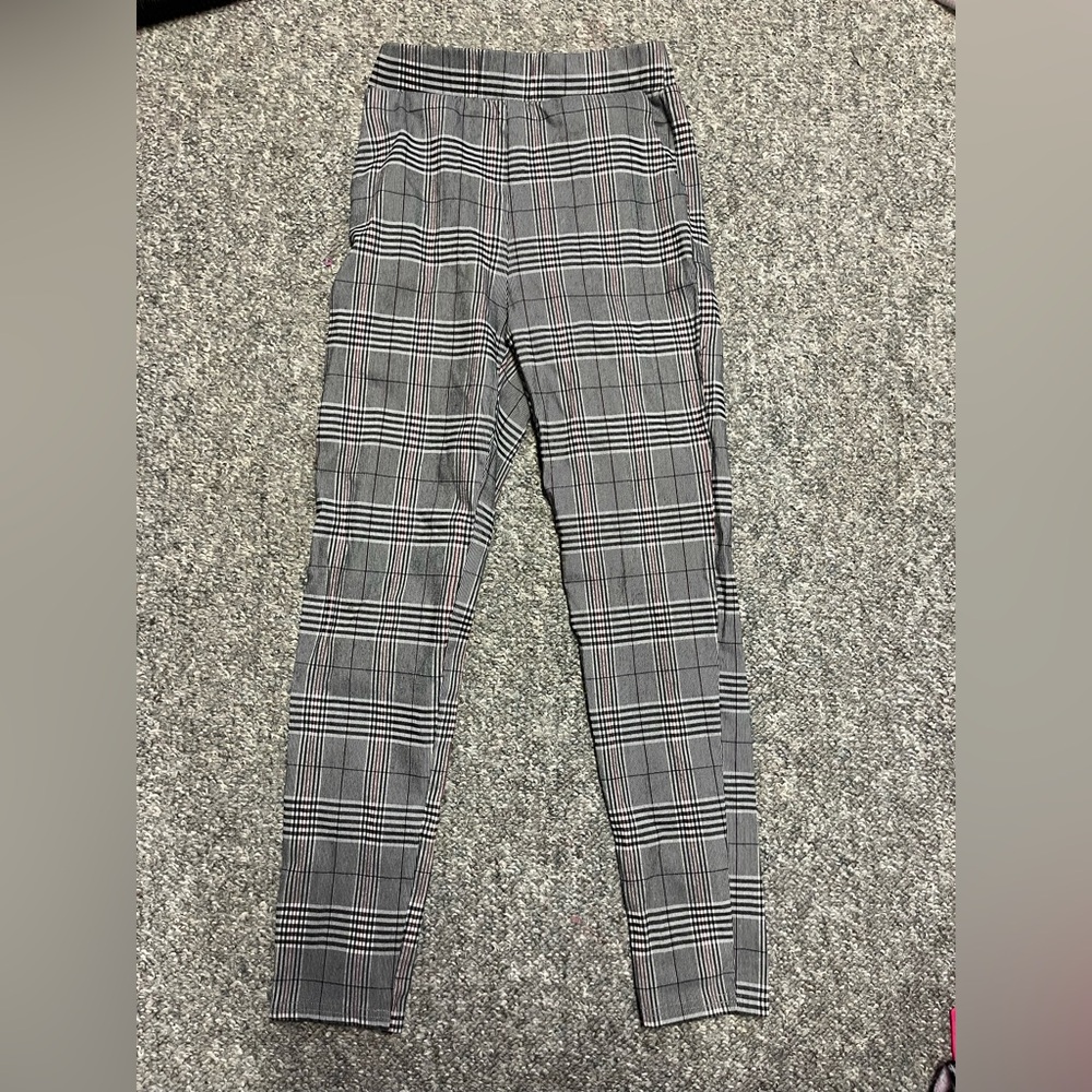SHEIN  Gray Plaid Pants size small